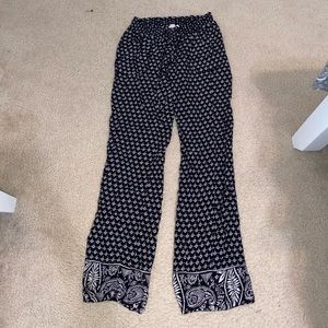 navy blue/ white pattern pants